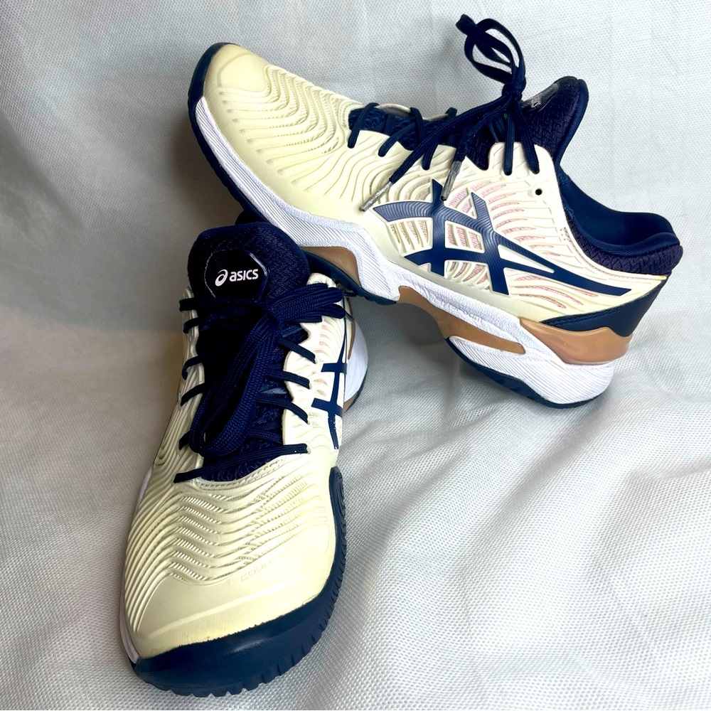Asics Court FF Tennis Training Shoes Women’s Size US 6 Full Wrapping Sneakers